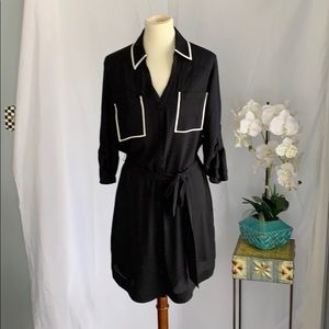 Express black Portofino dress trimmed in white LG
